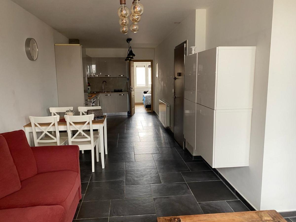 Louise 47 Red Lägenhet Bryssel Exteriör bild